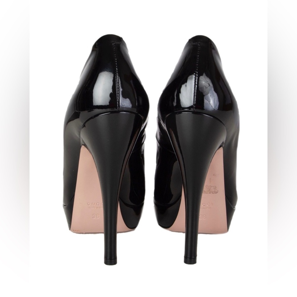 Gucci platform pumps.